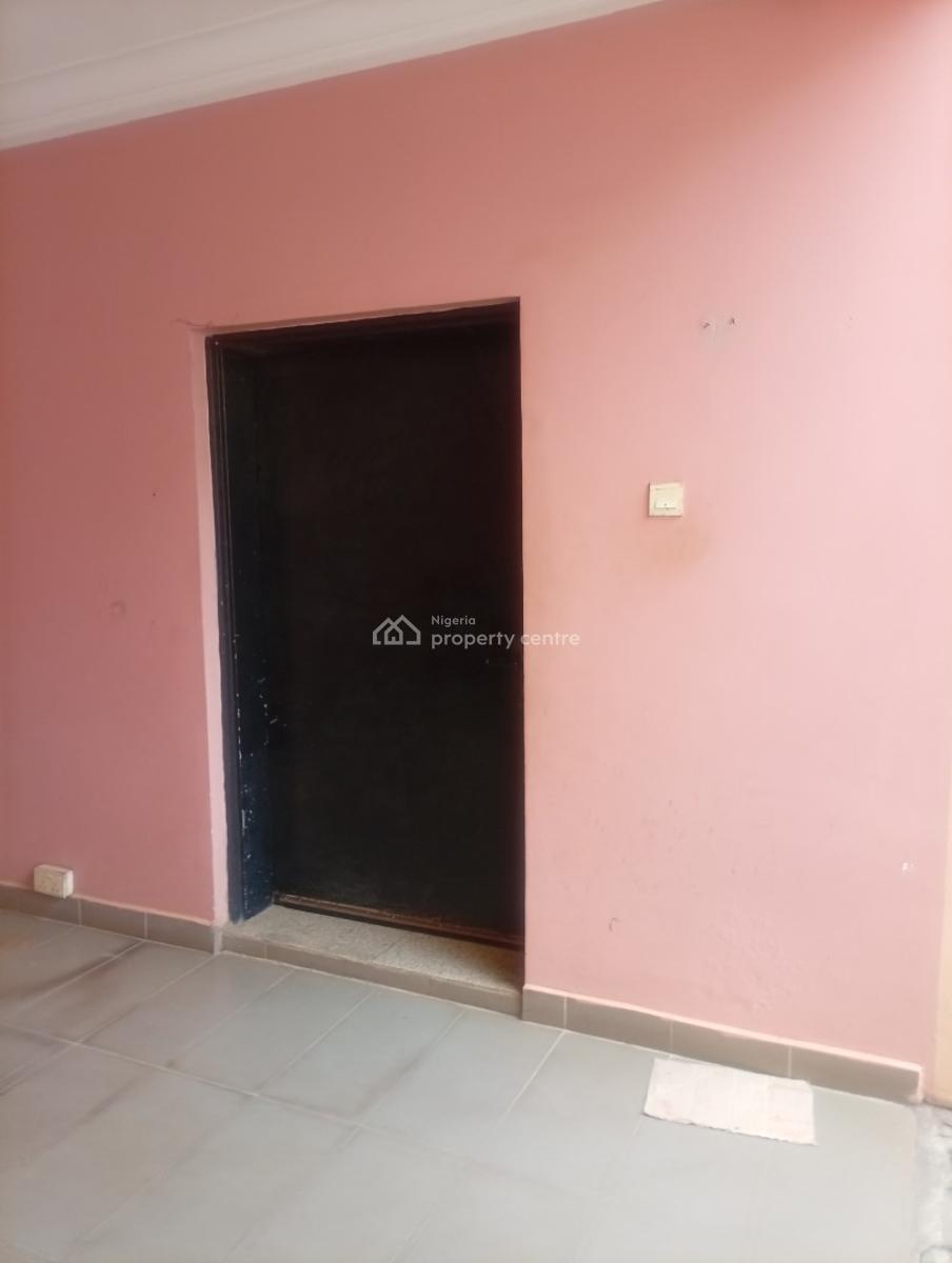 Serviced 3 Bedroom Terraced Duplex with a Room Self Contain, Asokoro District, Abuja, Terraced Duplex for Rent