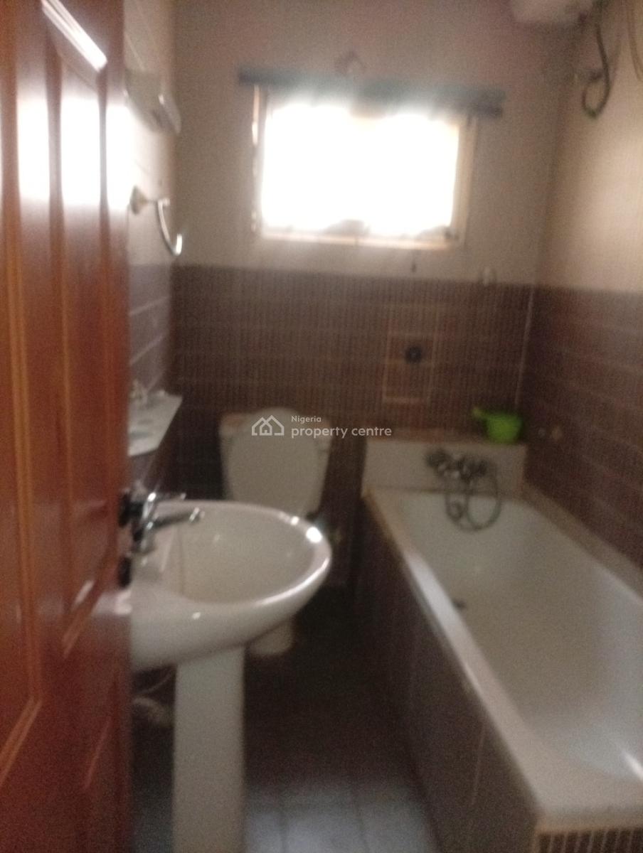 Serviced 3 Bedroom Terraced Duplex with a Room Self Contain, Asokoro District, Abuja, Terraced Duplex for Rent