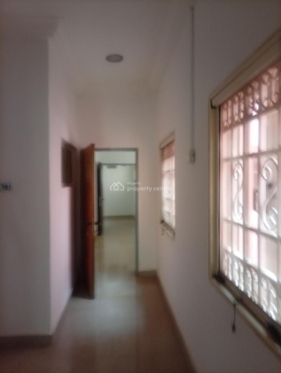 Serviced 3 Bedroom Terraced Duplex with a Room Self Contain, Asokoro District, Abuja, Terraced Duplex for Rent