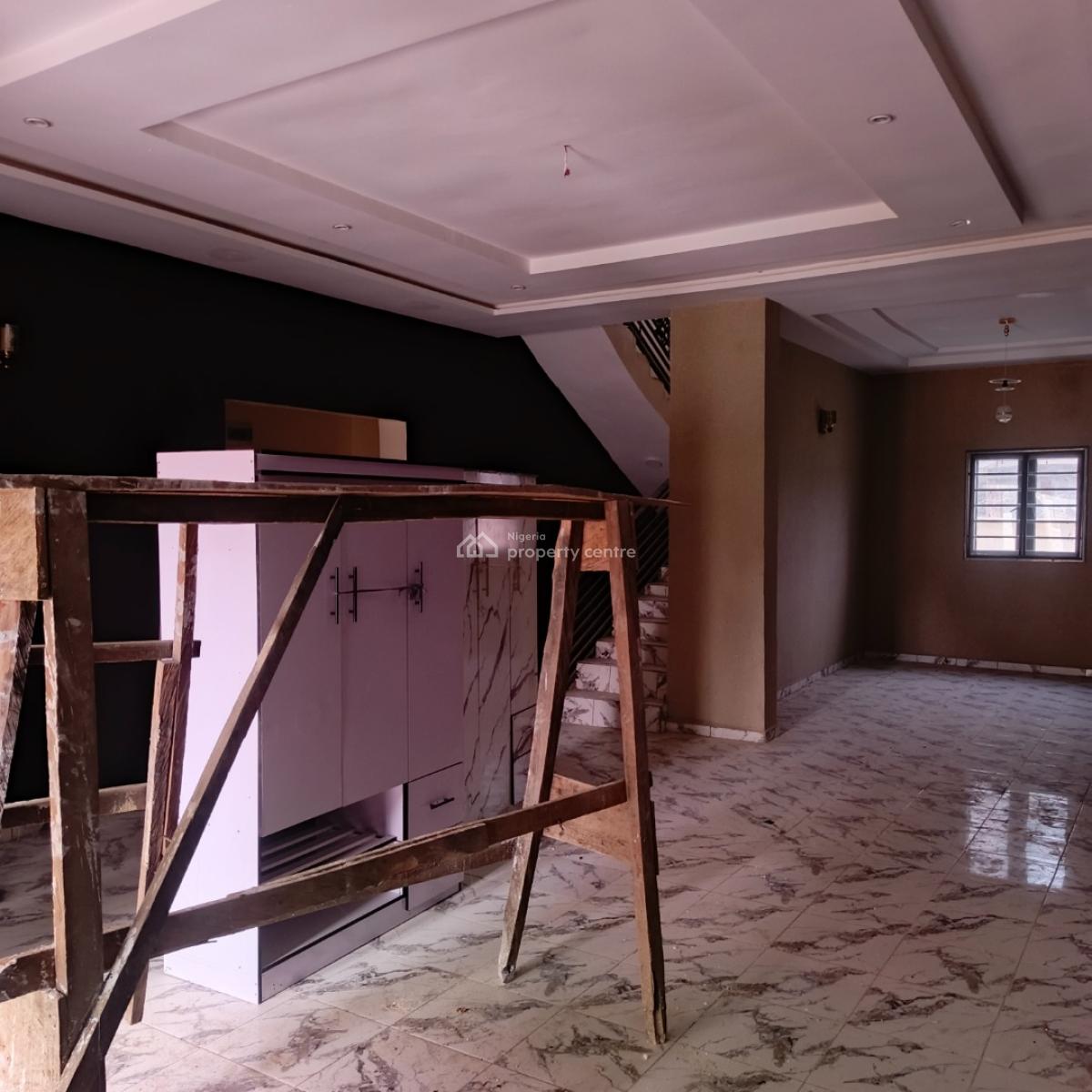 Luxurious 5 Bedrooms By The Express, Hill Top Estate at Jedo Estate Junction, Lugbe District, Abuja, Detached Duplex for Rent