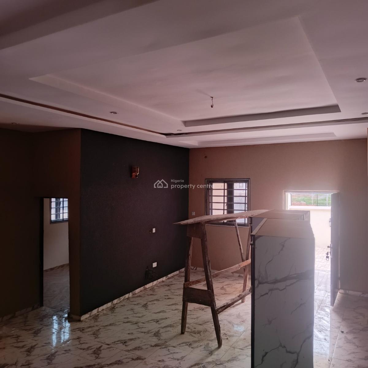 Luxurious 5 Bedrooms By The Express, Hill Top Estate at Jedo Estate Junction, Lugbe District, Abuja, Detached Duplex for Rent