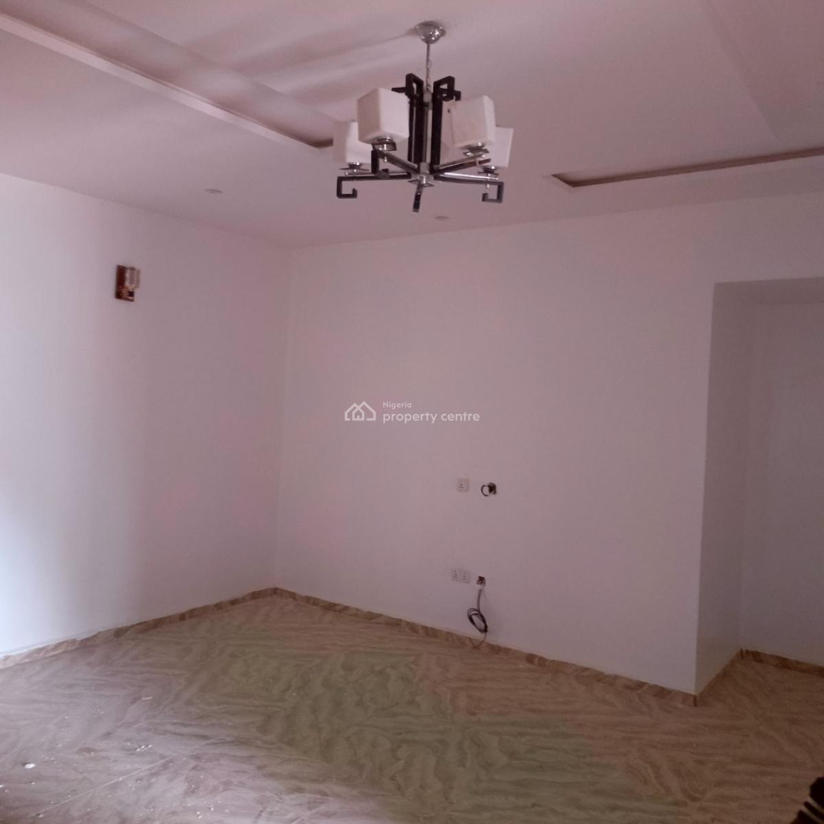 Luxurious 5 Bedrooms By The Express, Hill Top Estate at Jedo Estate Junction, Lugbe District, Abuja, Detached Duplex for Rent