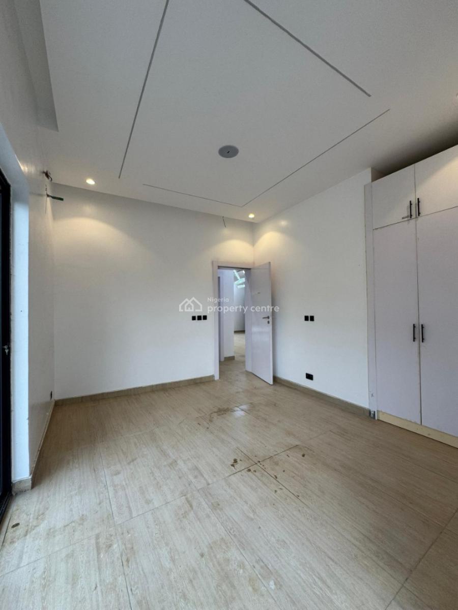 Beautifully Crafted 3 Bedroom Apartments with Bq, Communal Pool, Ikeja Gra, Ikeja, Lagos, Flat / Apartment for Sale