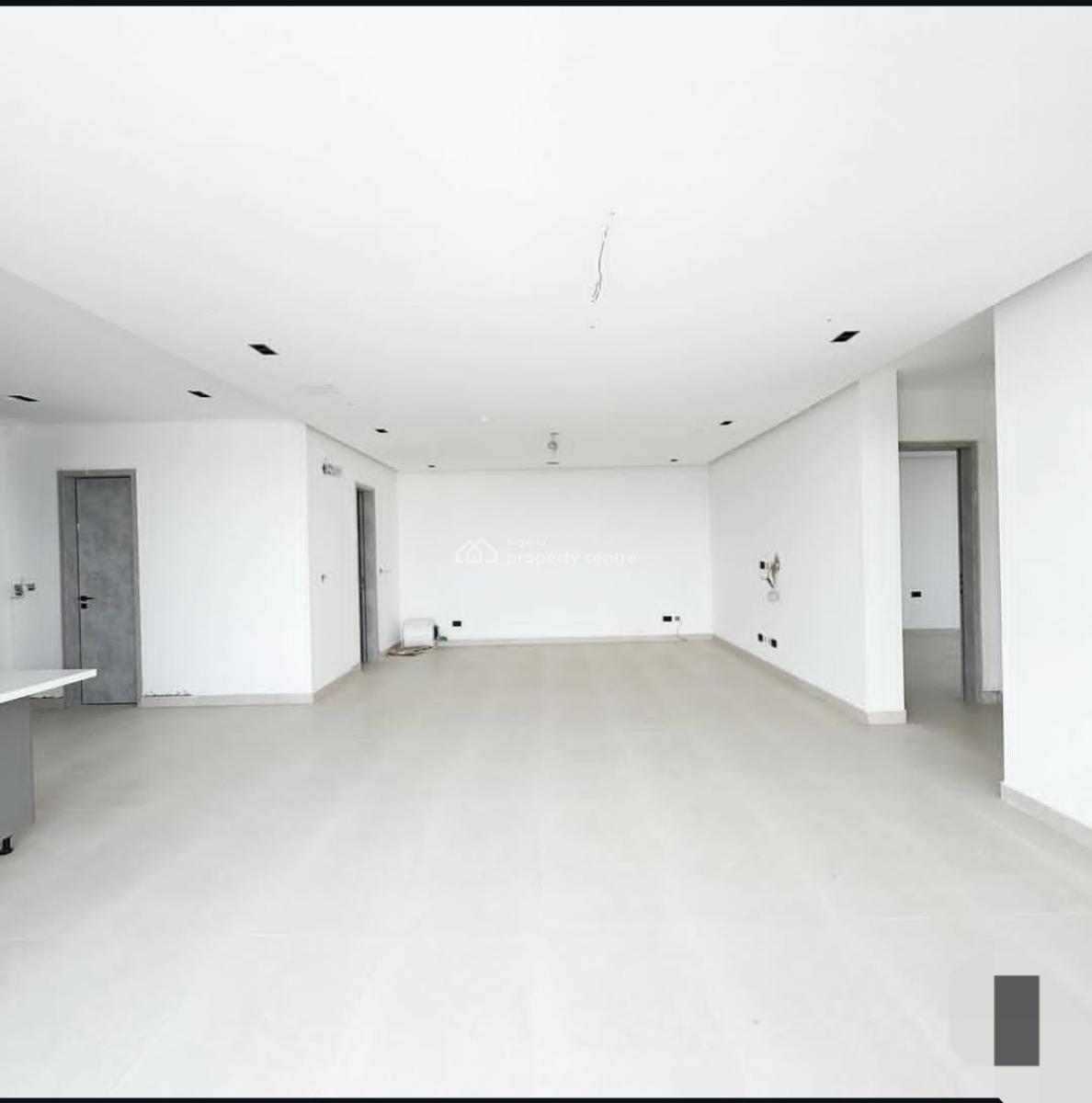 Fully Serviced 2&3 Bedroom Apartment with Pool and Gym, Lekki Phase 1, Lekki, Lagos, Block of Flats for Sale