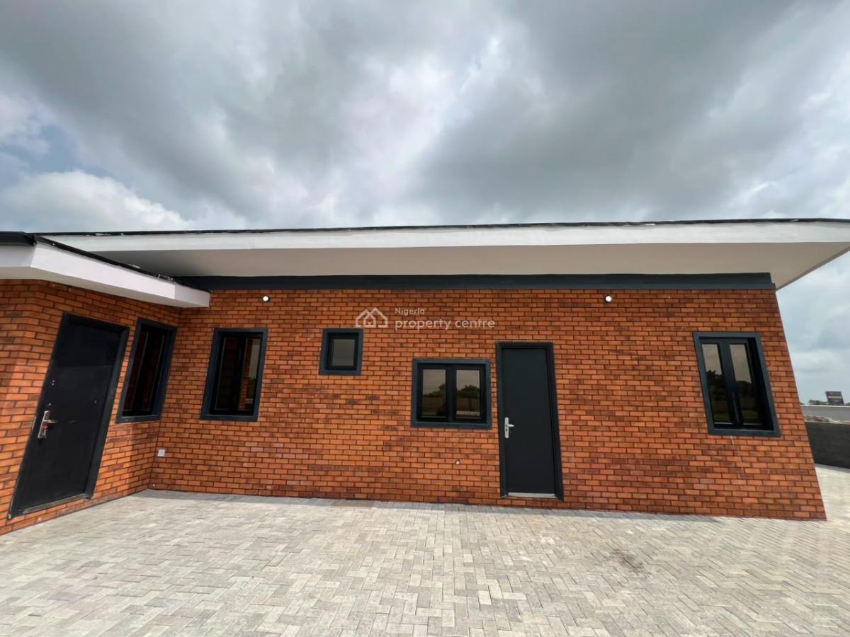 Own a Home with 3 Million , Spread Balance Up to 12 Months, Along Lekki Epe Expressway, Easy Access to Epe ,& Its  Environs, Ibeju Lekki, Lagos, Detached Bungalow for Sale