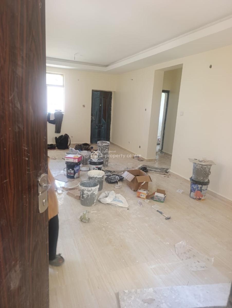Standard Brandnew 2 Bedroom Apartment  with New Wardropes 3 Toilets, Garki, Abuja, House for Rent