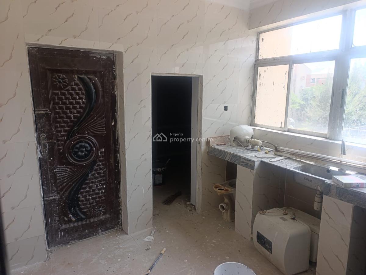Standard Brandnew 2 Bedroom Apartment  with New Wardropes 3 Toilets, Garki, Abuja, House for Rent