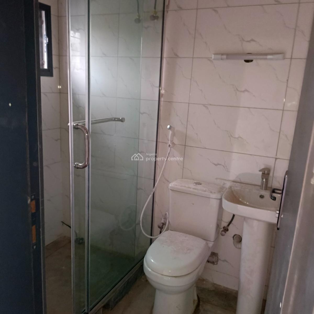 Luxurious 3 Bedrooms Terrace, After Dunamis Glory Come By Jedo Junction, Lugbe District, Abuja, House for Rent