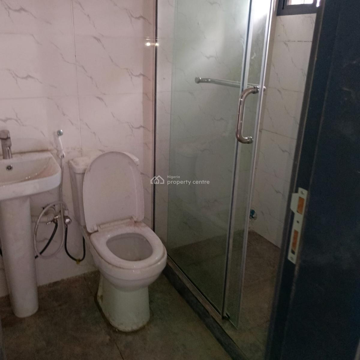 Luxurious 3 Bedrooms Terrace, After Dunamis Glory Come By Jedo Junction, Lugbe District, Abuja, House for Rent