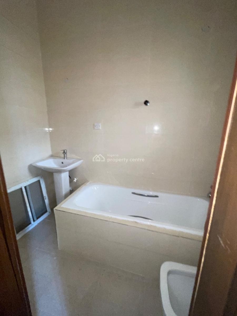 3 Bedroom Apartment, Off Freedom Way, Lekki Phase 1, Lekki, Lagos, Flat / Apartment for Rent