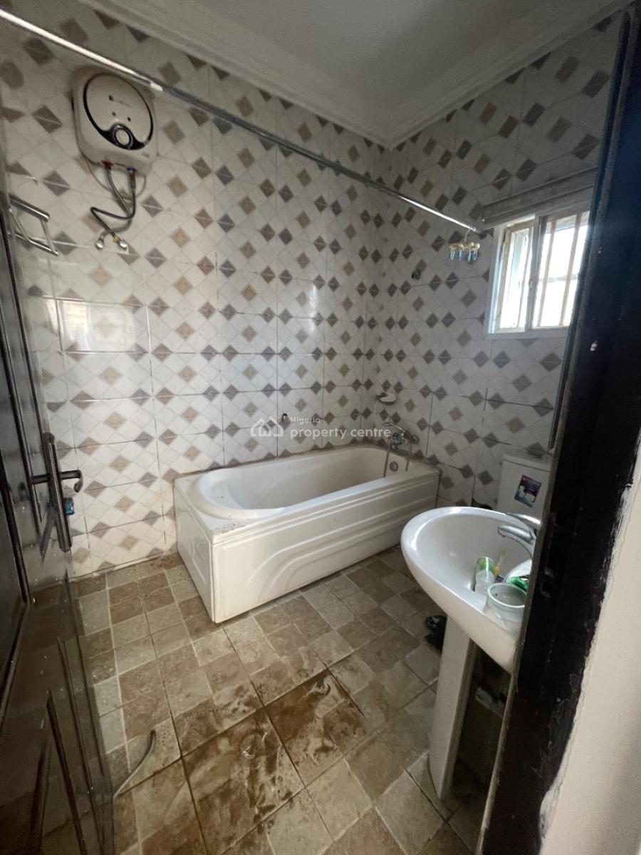 Standard, Big and Well Renovated 2-bedroom, Dawaki, Gwarinpa, Abuja, Flat / Apartment for Rent