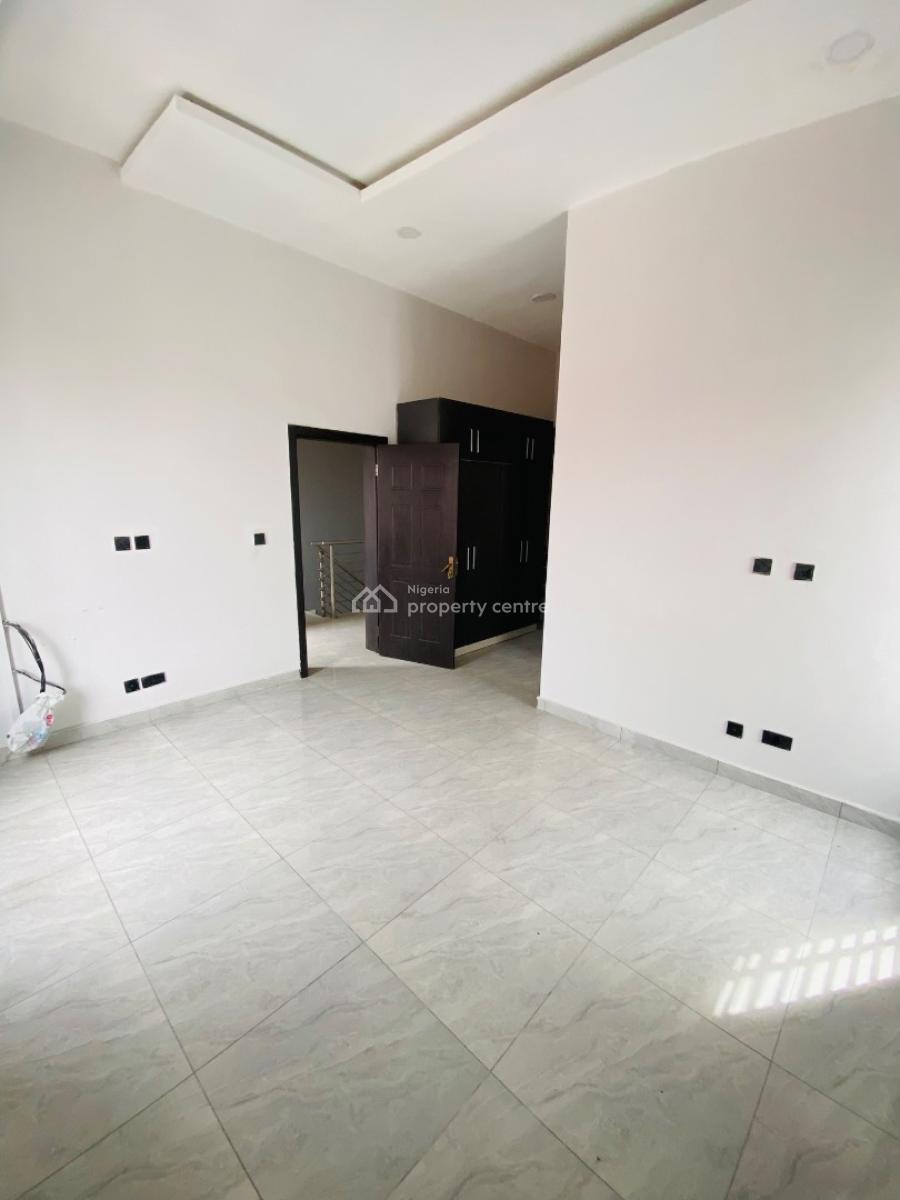 Juicy Offer, Close to Zenith Bank, Ajah, Lagos, Semi-detached Duplex for Sale