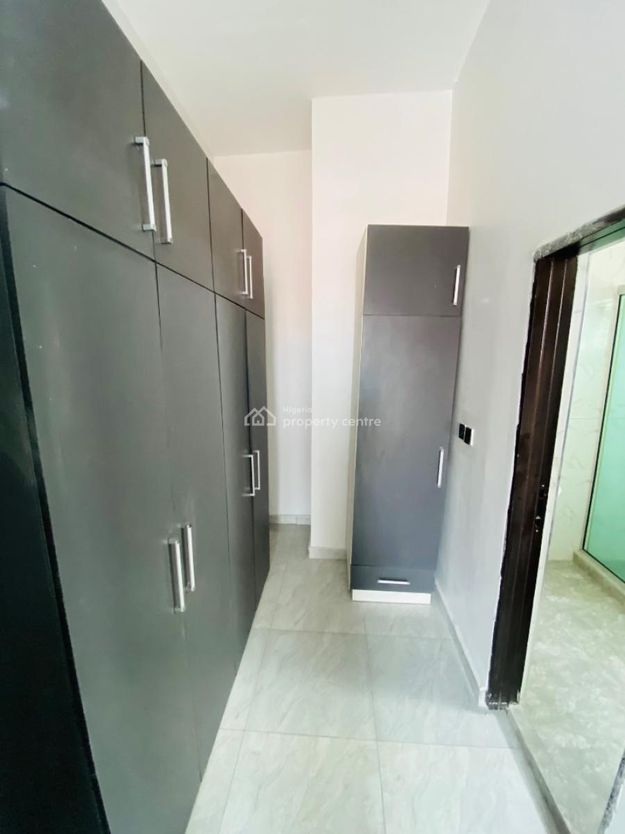 Juicy Offer, Close to Zenith Bank, Ajah, Lagos, Semi-detached Duplex for Sale