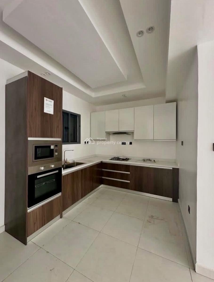 2 Bedroom Apartment with Swimming Pool, Lekki, Lagos, Flat / Apartment for Rent