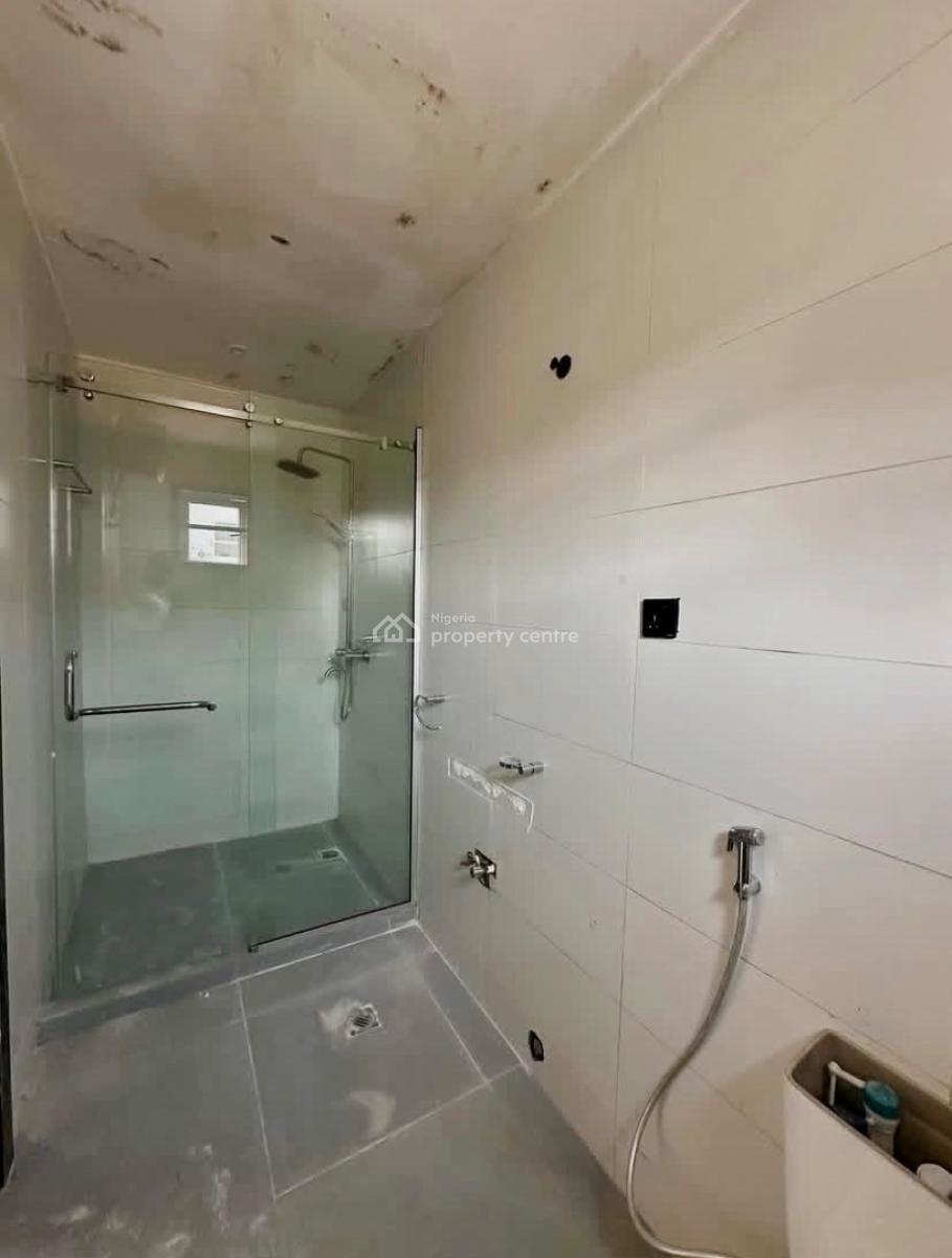 2 Bedroom Apartment with Swimming Pool, Lekki, Lagos, Flat / Apartment for Rent