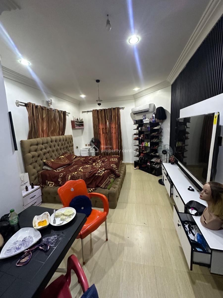 Fully Furnished Spacious 3 Bedroom Apartment, Fo1 Layout, Kubwa, Abuja, Flat / Apartment for Rent