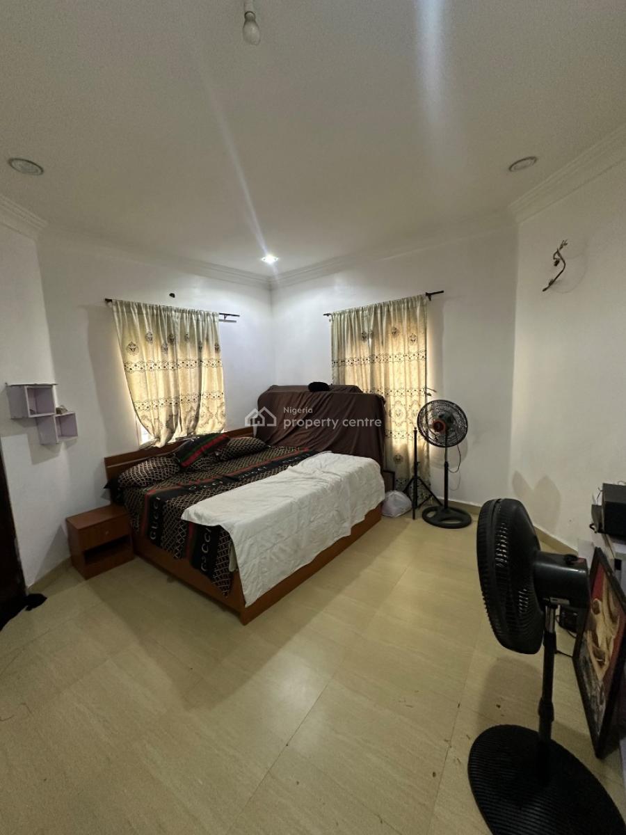 Fully Furnished Spacious 3 Bedroom Apartment, Fo1 Layout, Kubwa, Abuja, Flat / Apartment for Rent