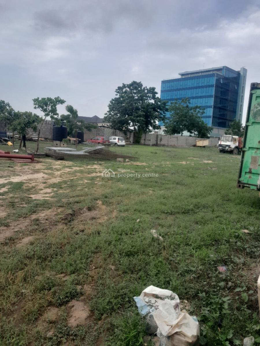 Distress Land in Jahi Size Is 5,400sqm, Jahi By Living Faith, Jahi, Abuja, Residential Land for Sale