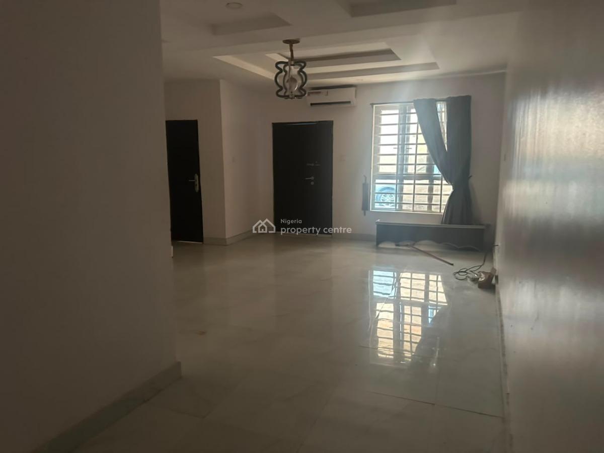 4 Bedroom Semi Detached House with Bq, New Road, Opposite Chevron, Lekki, Lagos, Semi-detached Duplex for Rent