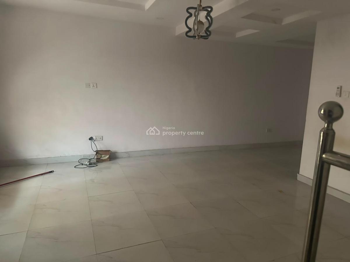 4 Bedroom Semi Detached House with Bq, New Road, Opposite Chevron, Lekki, Lagos, Semi-detached Duplex for Rent