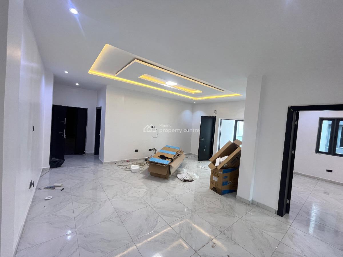 Spacious 2 Bedroom Apartment on The First Floor, Off Freedom Way, Lekki Phase 1, Lekki, Lagos, Flat / Apartment for Rent