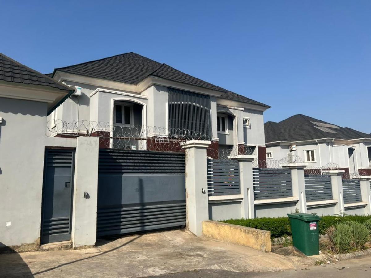Exquisitely Built 5 Spacious Fully Detached Duplex with a Bq, Guzape District, Abuja, Detached Duplex for Sale