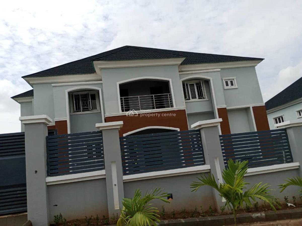 Exquisitely Built 5 Spacious Fully Detached Duplex with a Bq, Guzape District, Abuja, Detached Duplex for Sale
