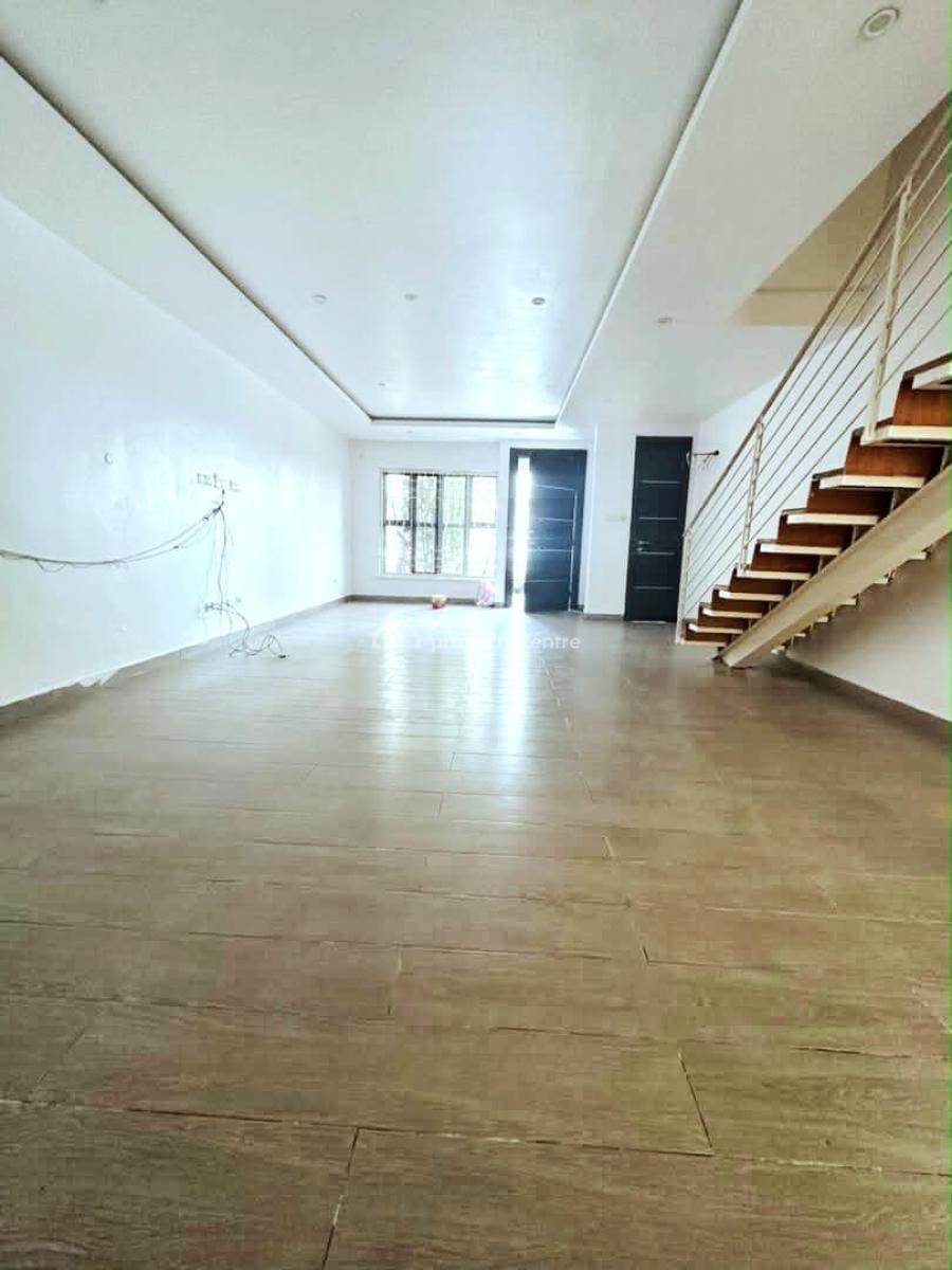 Spacious Fully Serviced 4 Bedroom Terrace Duplex, Itire-ikate, Surulere, Lagos, Terraced Duplex for Rent