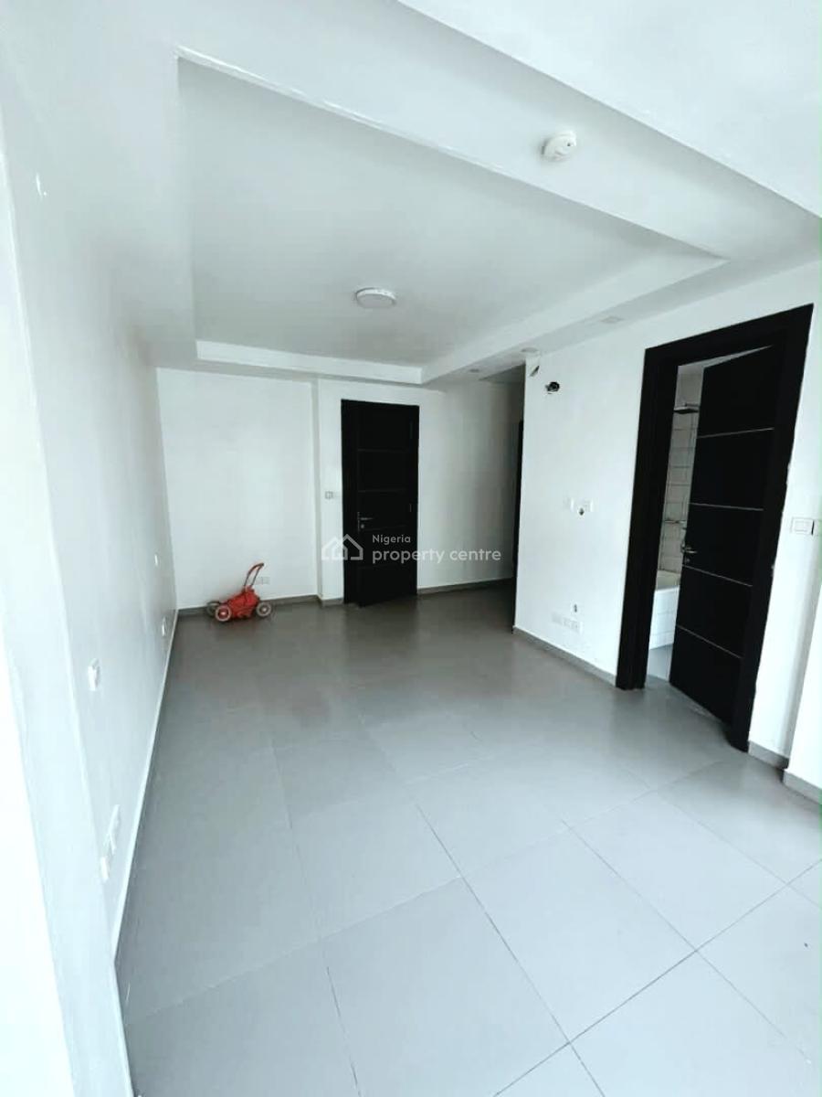 Spacious Fully Serviced 4 Bedroom Terrace Duplex, Itire-ikate, Surulere, Lagos, Terraced Duplex for Rent