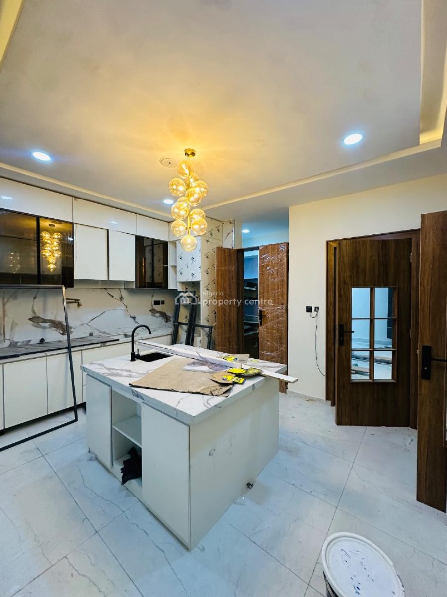 5 Bedroom & Bq, Vgc, Lekki, Lagos, Detached Duplex for Sale