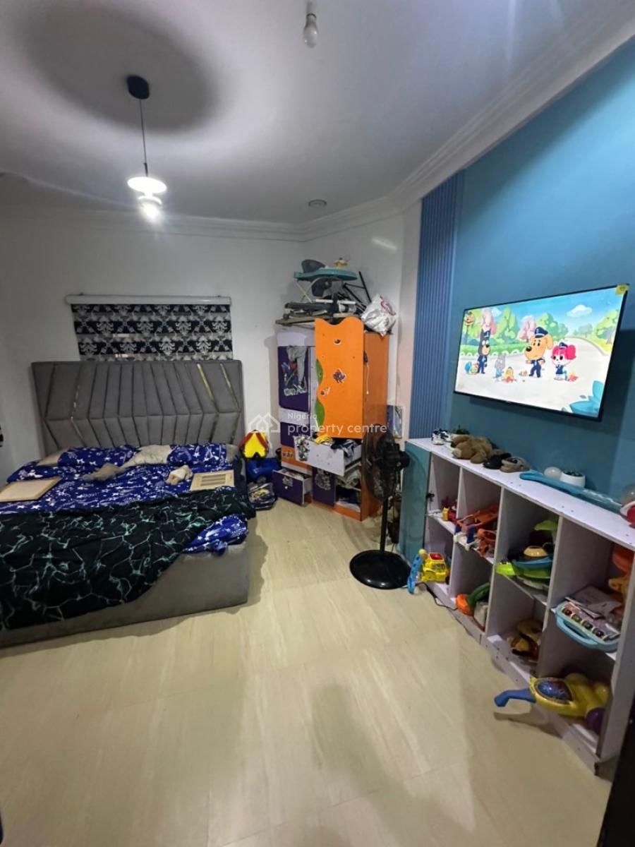 Furnished and Spacious 3 Bedroom Apartment in a Nice Neighborhood, Extensions 3 Kubwa By Living Faith Church, Fo1 Layout, Kubwa, Abuja, Flat / Apartment for Rent