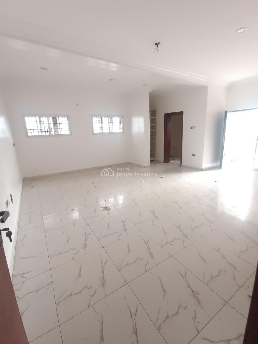 Spacious 2 Bedroom Flat, Alasia, Sangotedo, Ajah, Lagos, Flat / Apartment for Rent