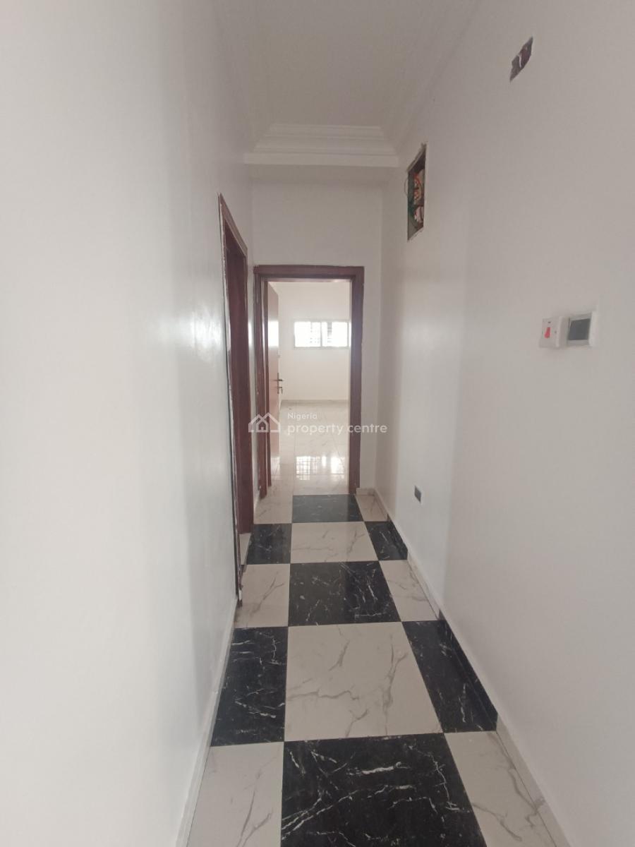 Spacious 2 Bedroom Flat, Alasia, Sangotedo, Ajah, Lagos, Flat / Apartment for Rent