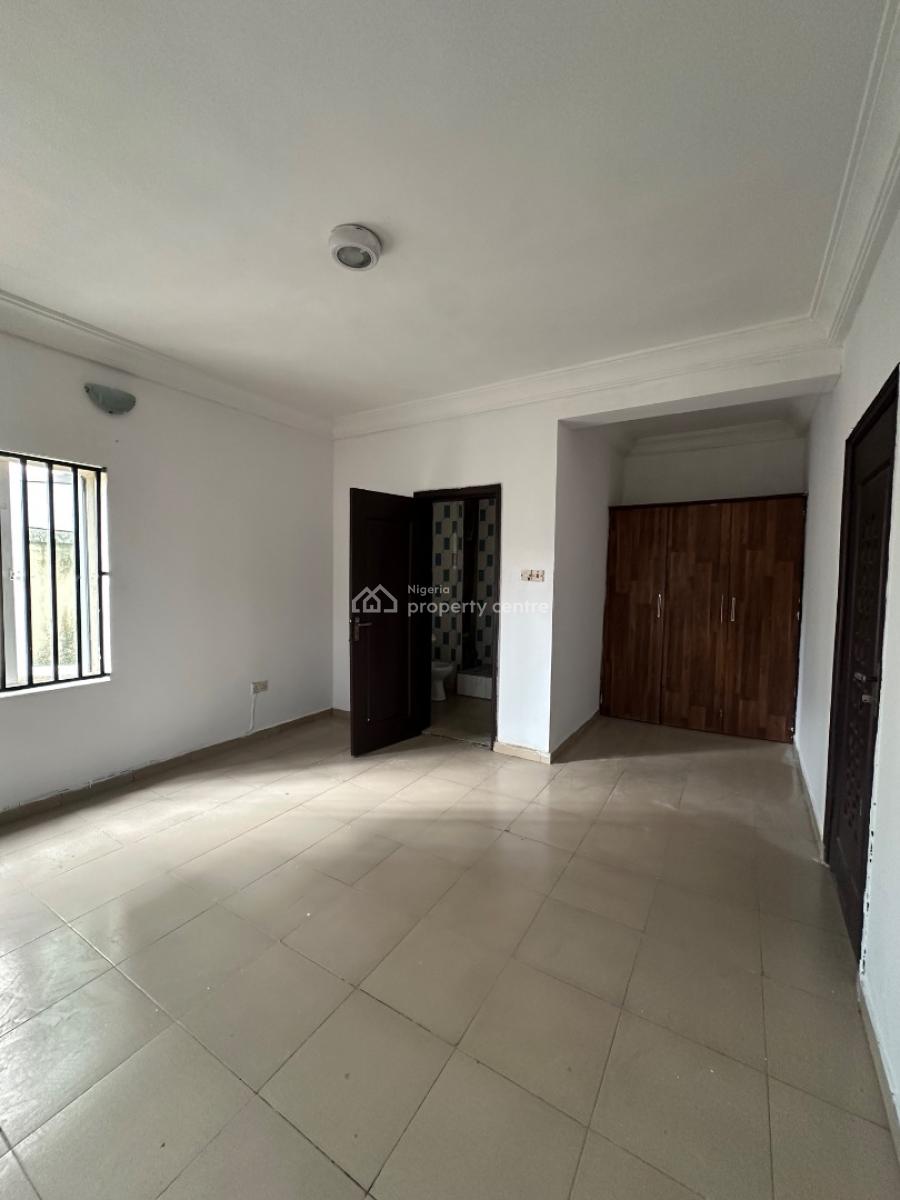 Spacious 3 Bedroom Apartment, Ikota, Lekki, Lagos, Flat / Apartment for Rent