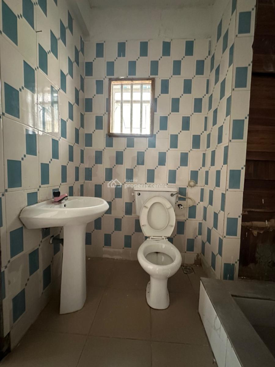 Spacious 3 Bedroom Apartment, Ikota, Lekki, Lagos, Flat / Apartment for Rent