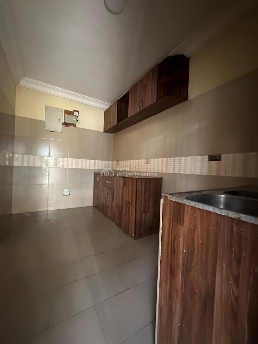 Spacious 3 Bedroom Apartment, Ikota, Lekki, Lagos, Flat / Apartment for Rent