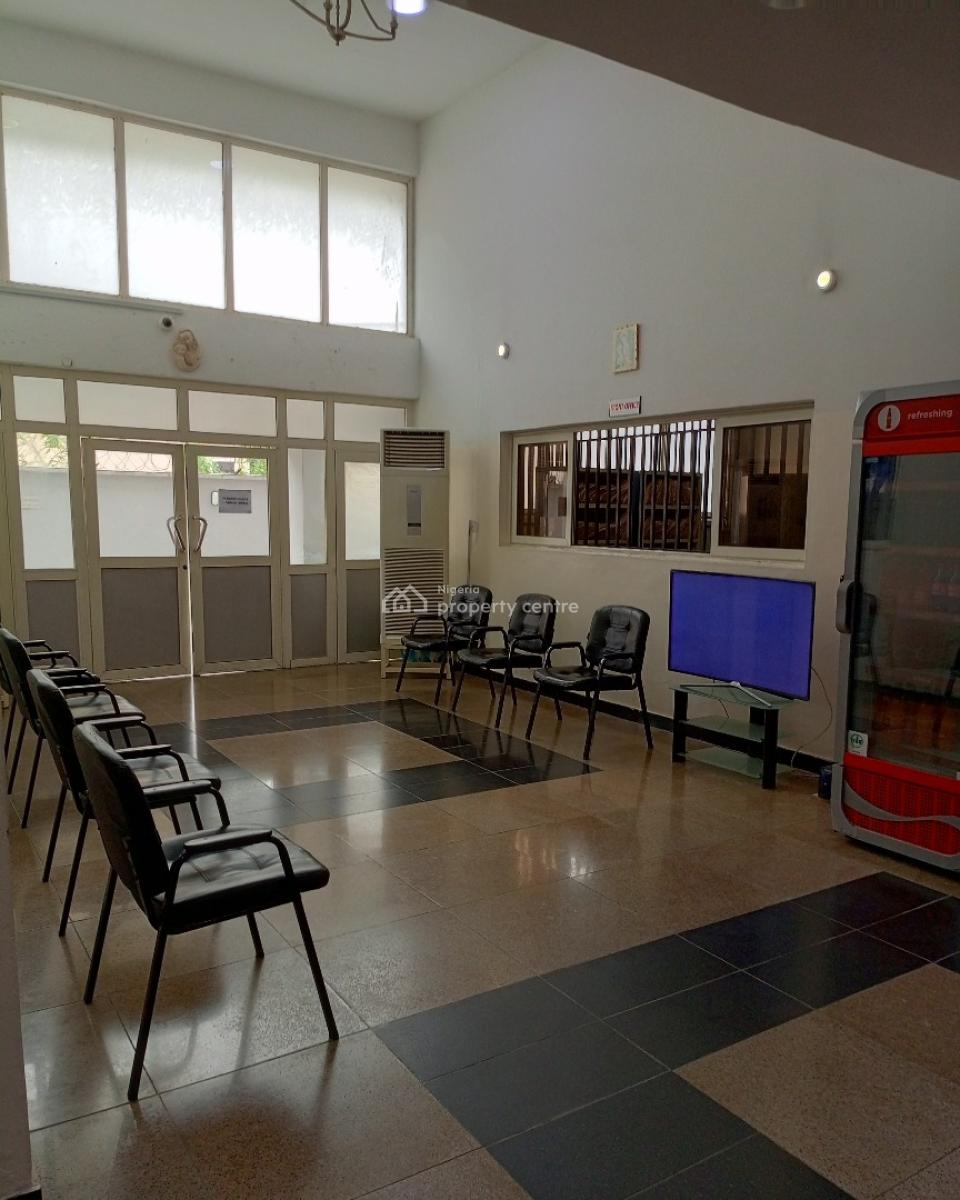 Partitioned Office Spaces Measuring 1000, 2000, 3000, Oniru, Victoria Island (vi), Lagos, Office Space for Rent