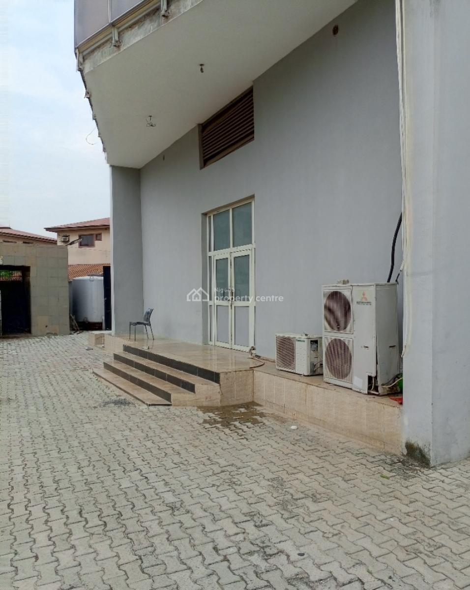 Partitioned Office Spaces Measuring 1000, 2000, 3000, Oniru, Victoria Island (vi), Lagos, Office Space for Rent