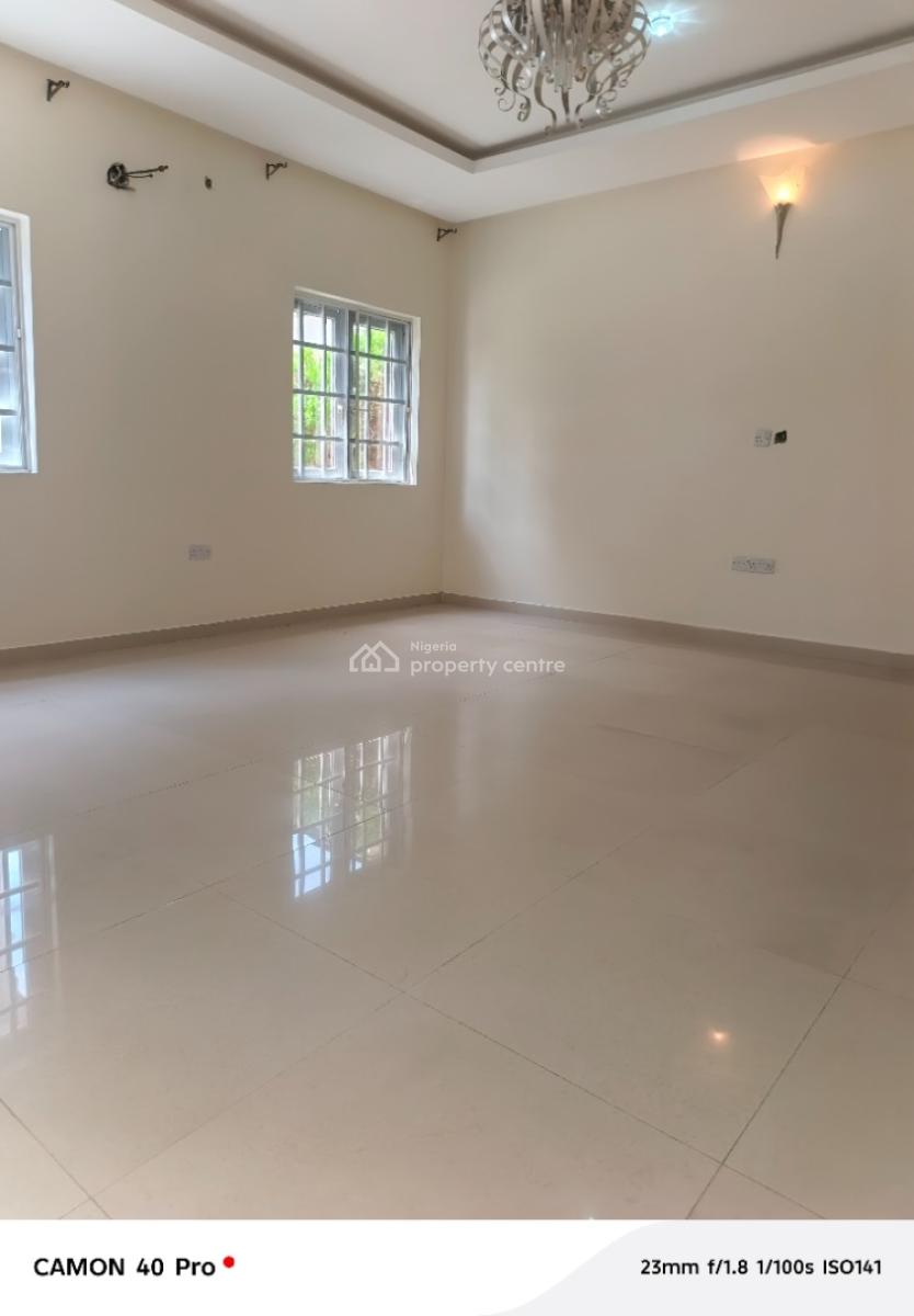 4 Bedroom Terrace with a Bq, Oniru, Victoria Island (vi), Lagos, Flat / Apartment for Rent