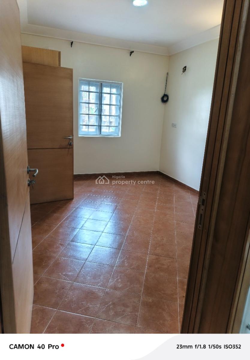 4 Bedroom Terrace with a Bq, Oniru, Victoria Island (vi), Lagos, Flat / Apartment for Rent