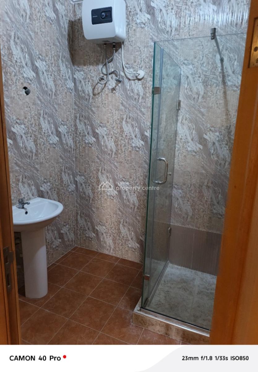 4 Bedroom Terrace with a Bq, Oniru, Victoria Island (vi), Lagos, Flat / Apartment for Rent