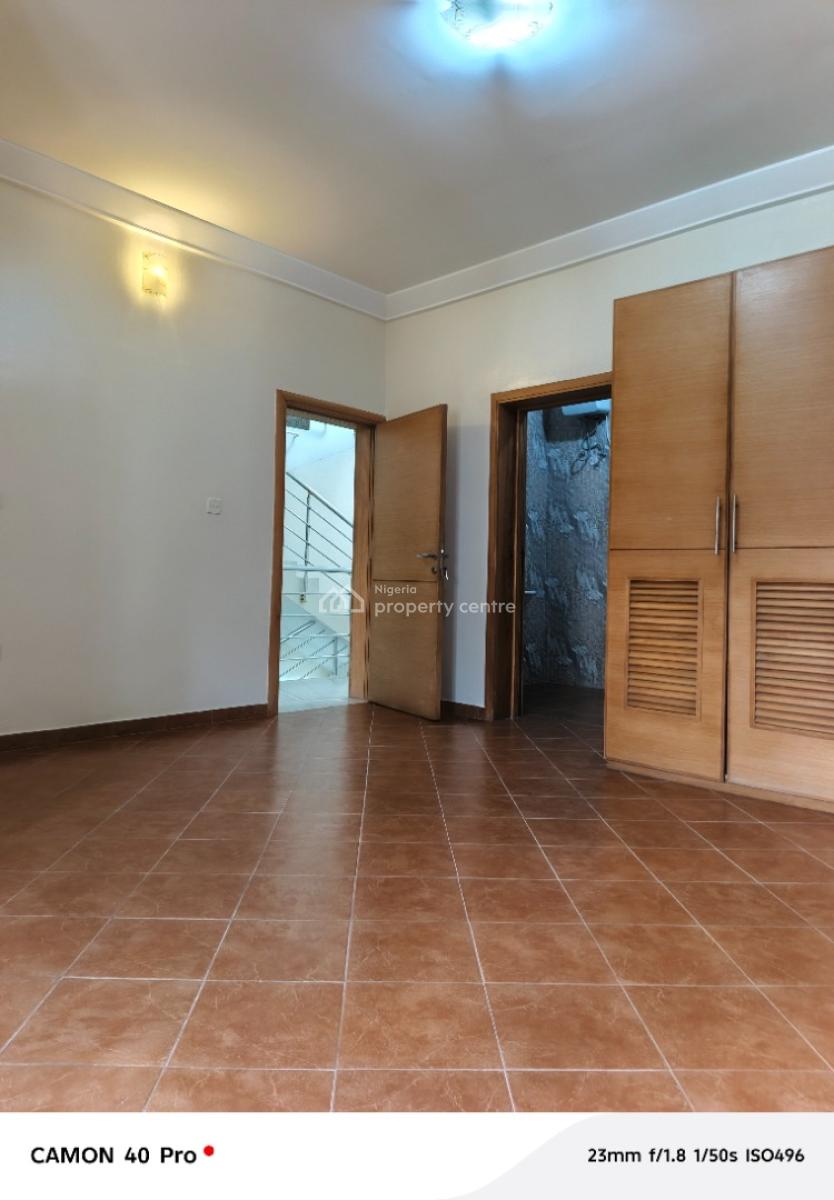 4 Bedroom Terrace with a Bq, Oniru, Victoria Island (vi), Lagos, Flat / Apartment for Rent