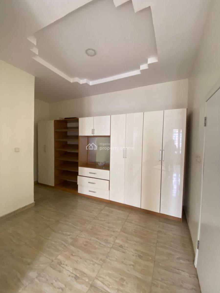 4 Bedroom Semi Detached Duplex with Bq in a Beautiful Estate, Lekki County, Road, Ikota, Lekki, Lagos, Semi-detached Duplex for Rent