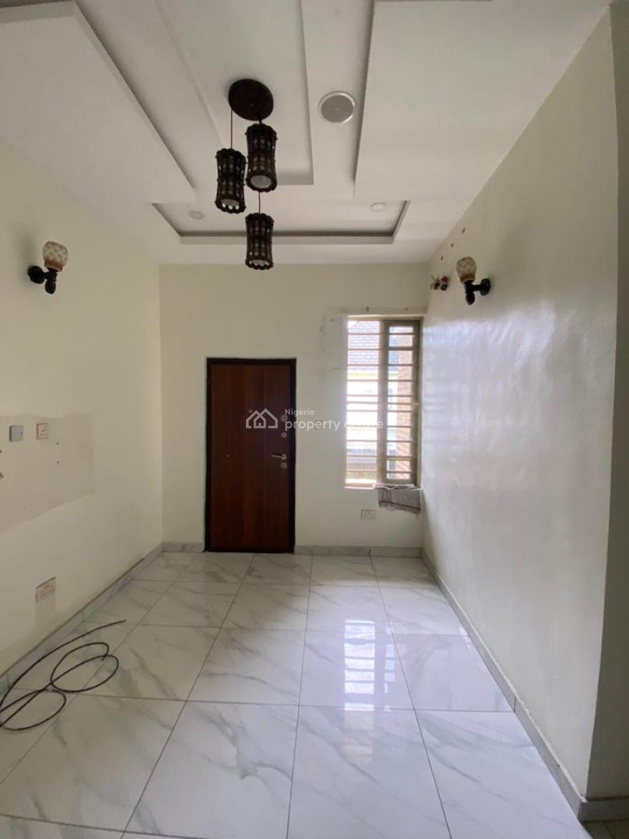 4 Bedroom Semi Detached Duplex with Bq in a Beautiful Estate, Lekki County, Road, Ikota, Lekki, Lagos, Semi-detached Duplex for Rent