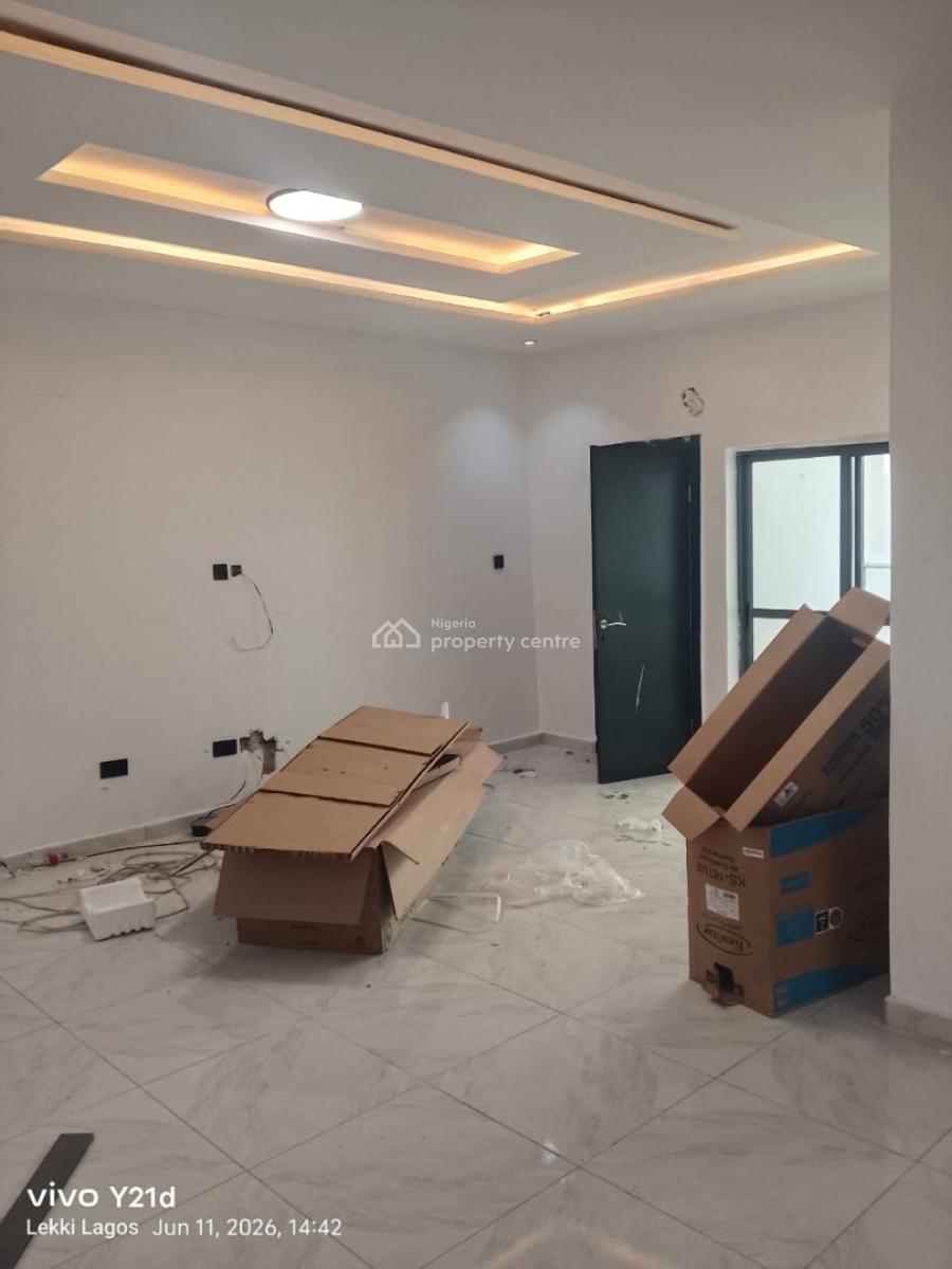 Fully Serviced 2 Bedroom Apartment, Lekki Phase 1, Lekki, Lagos, Flat / Apartment for Rent