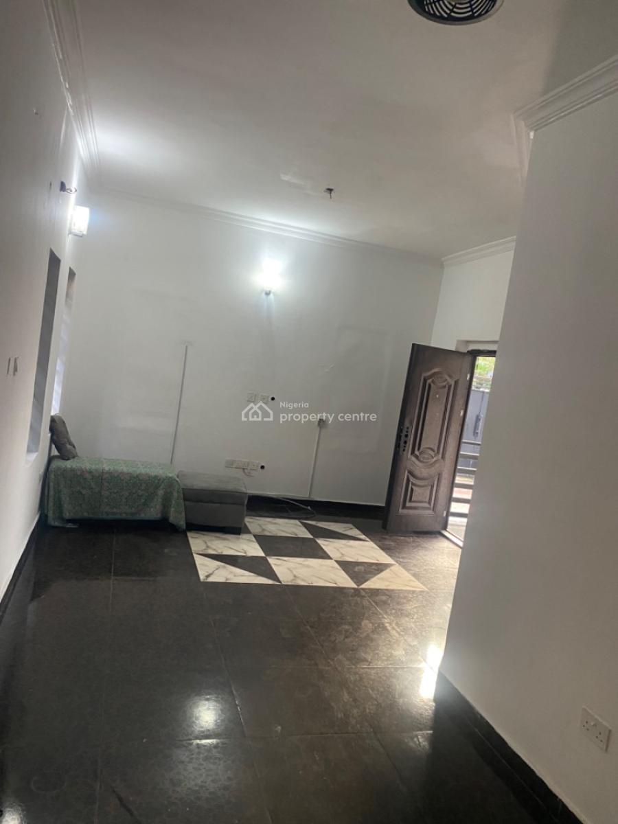 Neatly Used 2 Bedroom Flat, Oakland Estate, Behind Blenco Supermarket, Sangotedo, Ajah, Lagos, Flat / Apartment for Rent