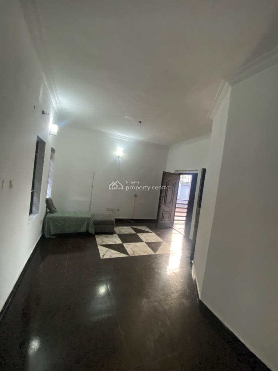 Neatly Used 2 Bedroom Flat, Oakland Estate, Behind Blenco Supermarket, Sangotedo, Ajah, Lagos, Flat / Apartment for Rent
