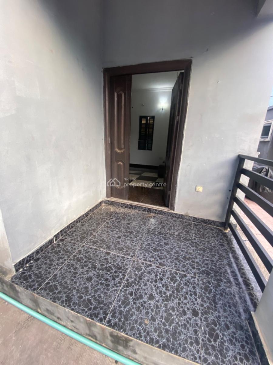 Neatly Used 2 Bedroom Flat, Oakland Estate, Behind Blenco Supermarket, Sangotedo, Ajah, Lagos, Flat / Apartment for Rent