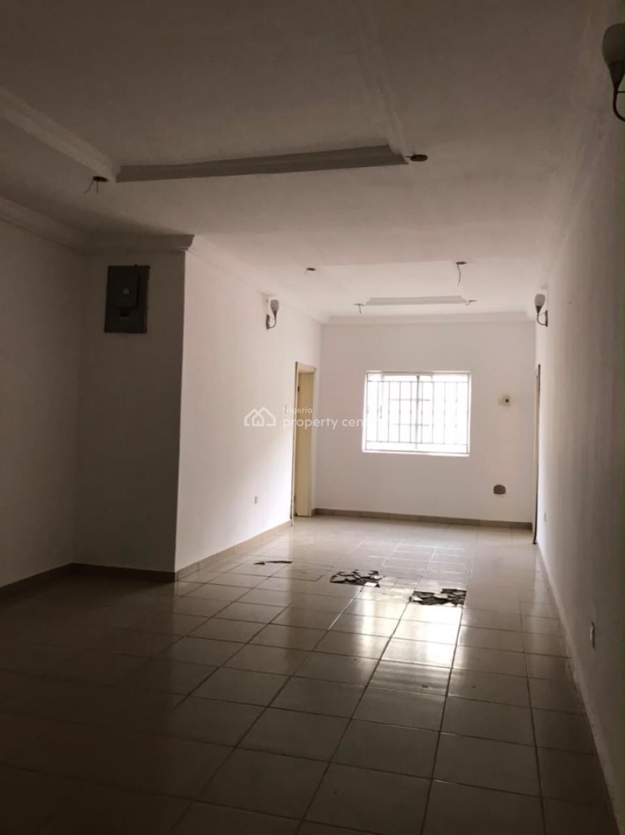 Spacious 4 Bedroom Semi Detached Duplex with 2 Rooms Bq, Lekki Phase 1, Lekki, Lagos, Semi-detached Duplex for Rent