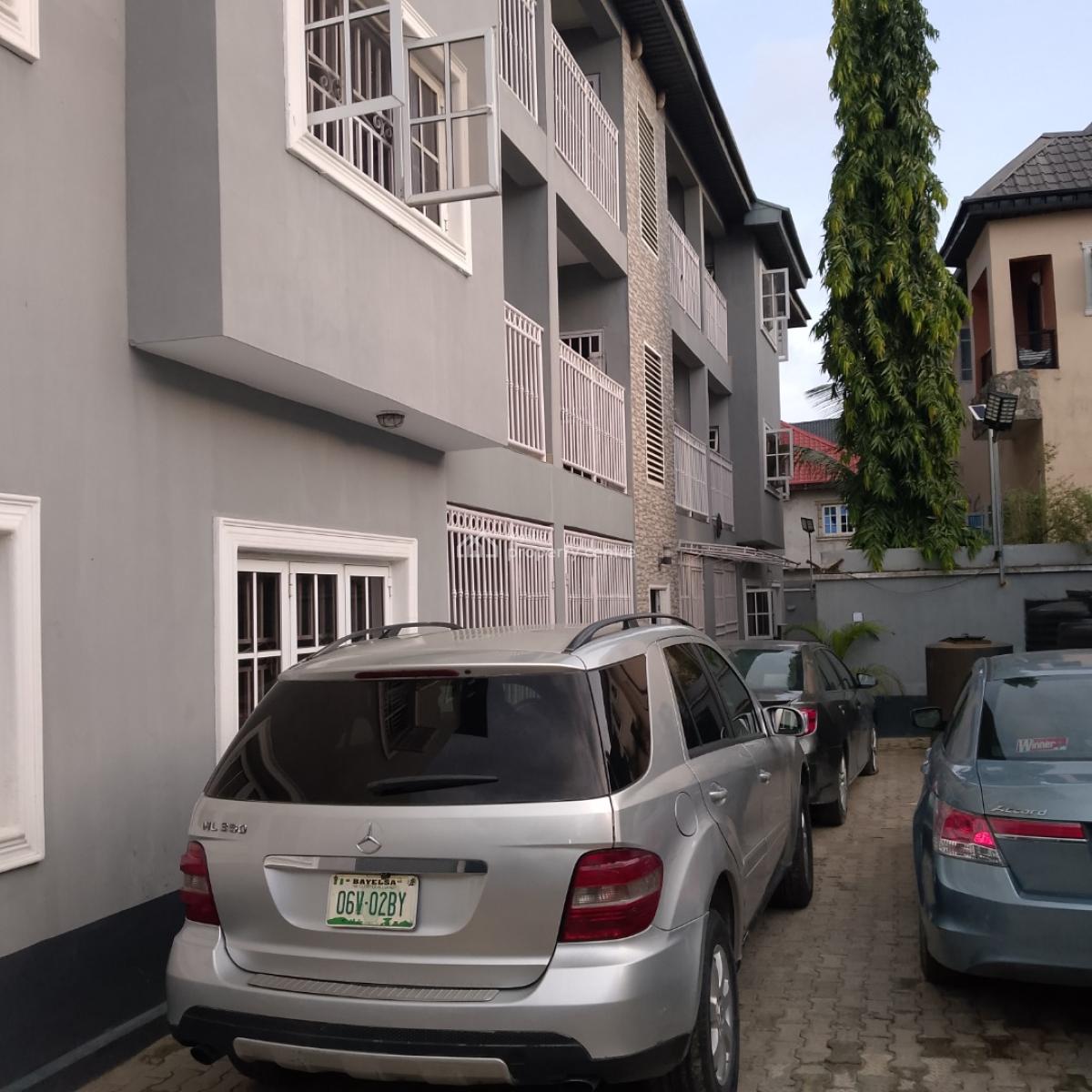 a Newly Renovated 3 Bedroom Flat - Downstairs, Mega Estate, Badore Road,, Ajah, Lagos, Flat / Apartment for Rent